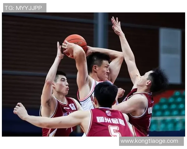 2020年CBA季后赛精彩对决广东队与浙江队七月十七日巅峰对决回顾