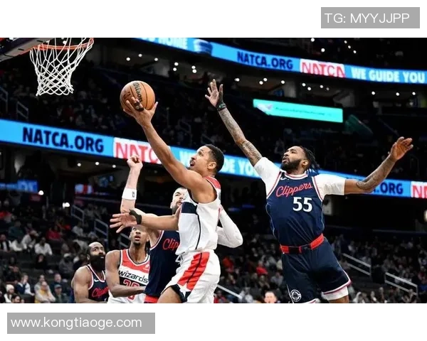 一度三分5中5!哈登三节打卡30+7+7带队狂胜 快船上限全赖他? 一度三分5中5!哈登三节打卡30+7+7带队狂胜 快船上限全赖他?